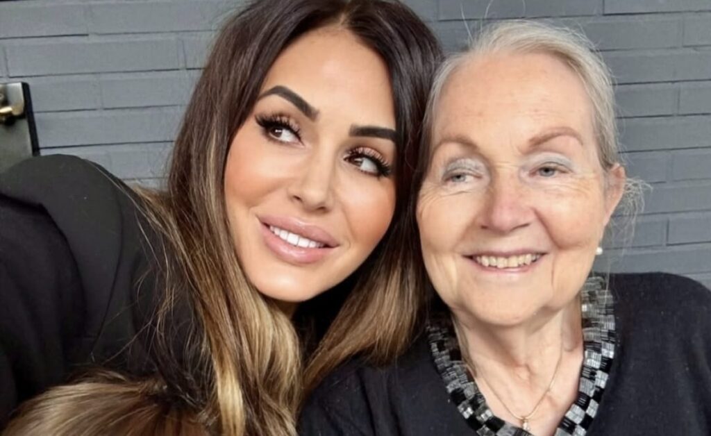 WhatsApp Image 2025 10 28 at 130246 - Vrouwen Zaakjes WhatsApp Image 2025 10 28 at 130246