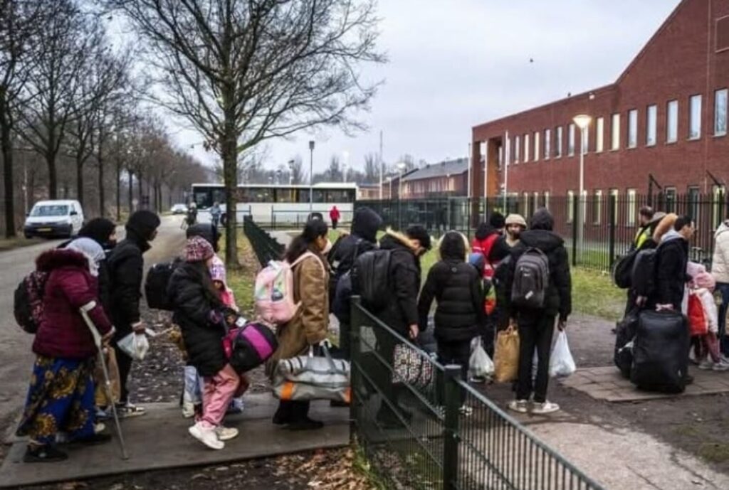 WhatsApp Image 2025 10 29 at 193700 - Vrouwen Zaakjes WhatsApp Image 2025 10 29 at 193700