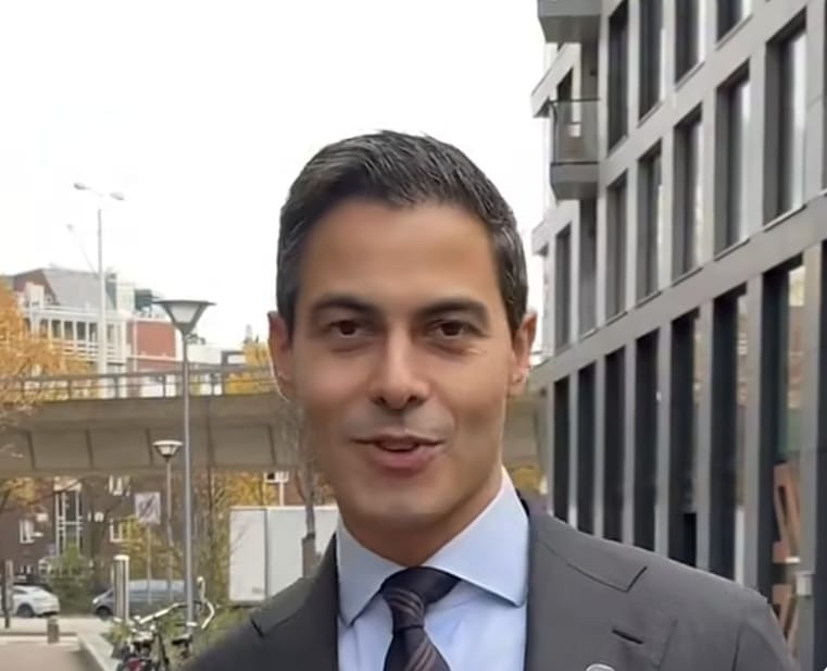 WhatsApp Image 2025 11 06 at 075624 - Vrouwen Zaakjes WhatsApp Image 2025 11 06 at 075624